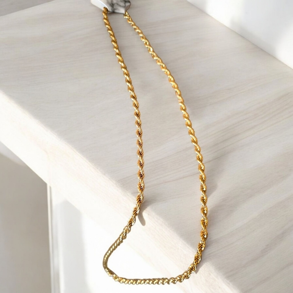 Vintage Monet Gold Rope Chain Necklace — Classic Twisted Chain, 1970s–1980s - Picture 10 of 16